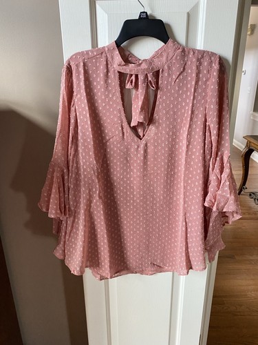 Band of Gypsies Blouse - New Women | Color: Blush| Size Medium NWT - Picture 1 of 7