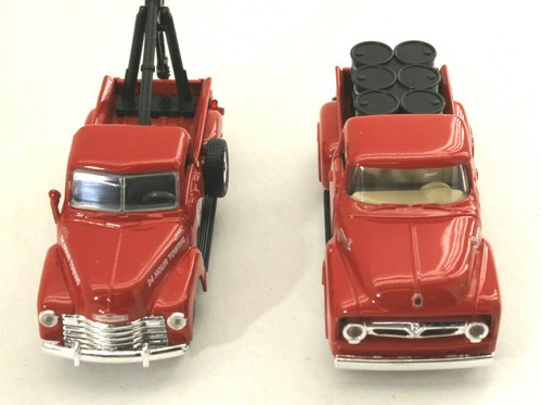 Road Champs 1:43 Texaco 1999 camioneta y grúa diecast juego en caja de entrega de aceite - Imagen 4 de 7
