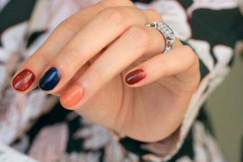 Anillo de Compromiso Art Deco vintage con diamantes de corte cojín de 2,50 quilates oro blanco de 14 K sobre - Imagen 3 de 6