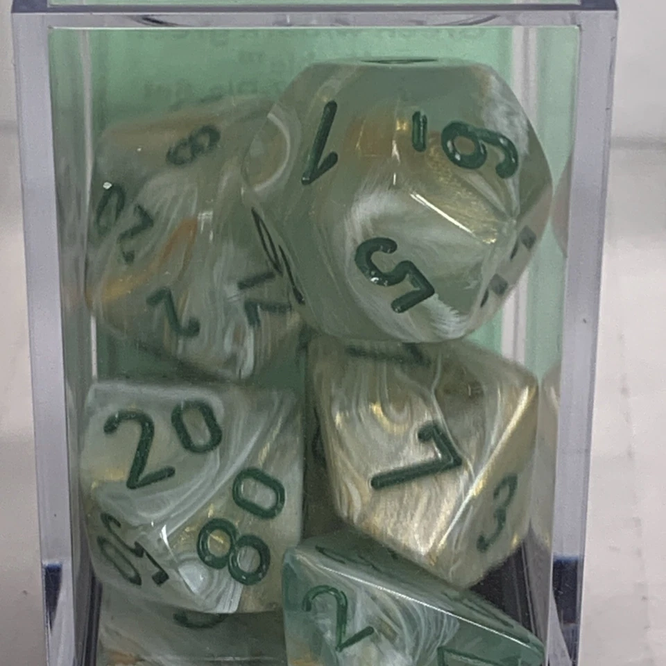 2 Chessex многогранный 7 штамп мрамор зеленый с темно-зеленый черный цифры кости - Изображение 3 из 4