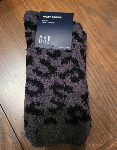 WOMENS MENS & UNISEX GAP COZY FUZZY SOCKS SANTA BUFFALO PLAID PENGUIN & MORE NEW - Picture 9 of 64