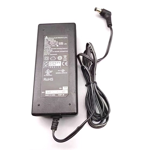 Adaptador de fuente de alimentación para procesador de video Lumagen Radiance Pro - Imagen 2 de 3