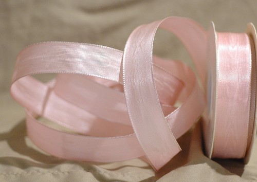  #5 Wired Pink Spring Ribbon 25 Yards X 7/8" Wide - Picture 3 of 3