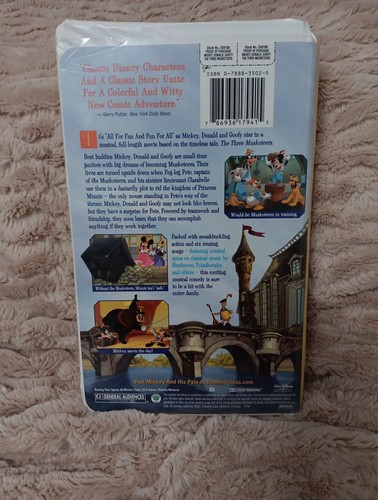 Mickey Donald and Goofy The Three Musketeers Demo VHS 2004 Rare Disney - Imagen 2 de 3