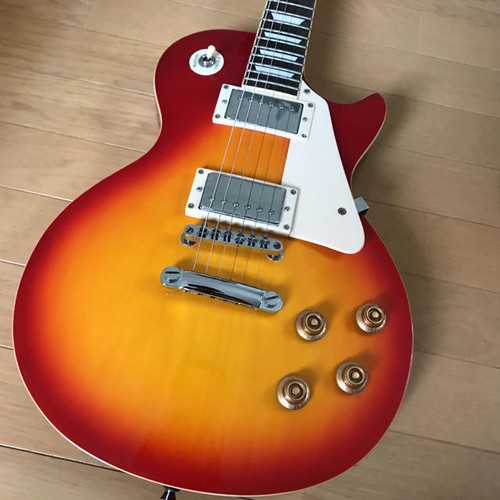 Electric Guitar Maison Les Paul Type Cherry Sunburst Color - Foto 2 di 3