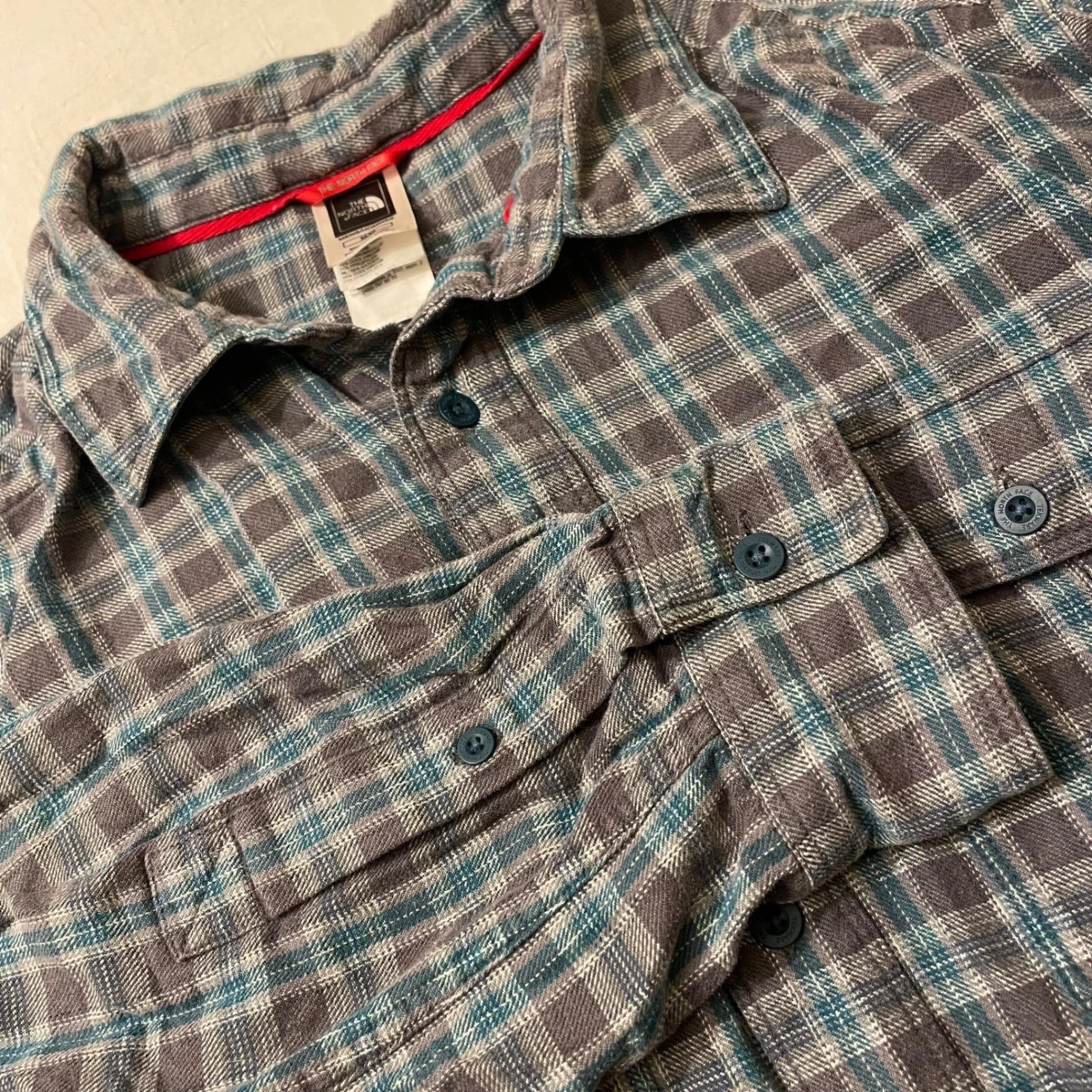 The North Face Mens Medium Plaid Flannel Shirt Button Up Long Sleeve Outdoors