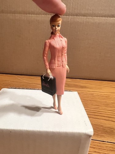 Hallmark "Shopping Barbie" Keepsake Christmas Ornament 2015 - Bild 3 von 4