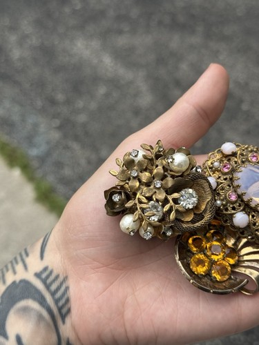 EPIC Vintage Brooch Lot Of 4 Watermelon Rivoli, Germany, Miriam Haskell, Marcel - Picture 5 of 9
