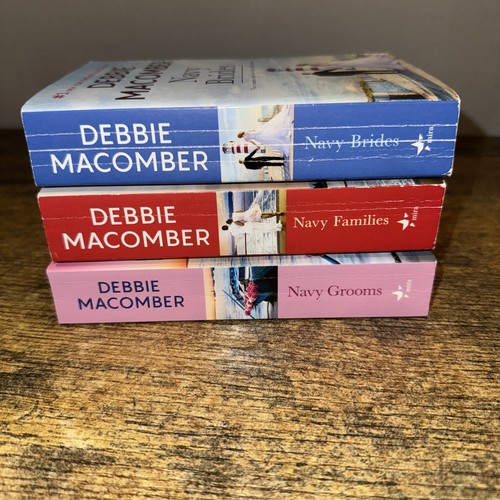 Debbie Macomber NAVY SERIES complete set w/all 6 stories in 3 paperback books c - Foto 2 di 2