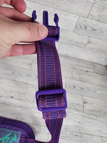 Vintage Nordica Fanny Pack Waist Bag Purple 90s Skiing Hiking - Picture 4 of 8