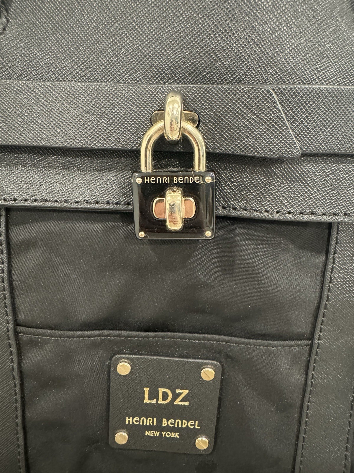 Picture 2 of 4