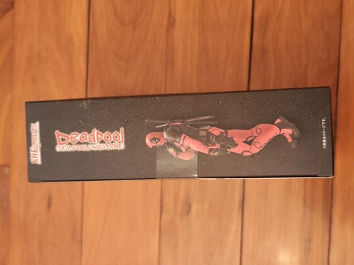 S.H. Figuarts Deadpool And Wolverine Deadpool Figure - Foto 3 di 4