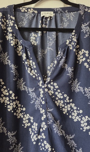 WUNDERBAR Damen Marineblau & Elfenbein Blumen Langarm Gewebt Tunika Top Größe 2X - Bild 4 von 9