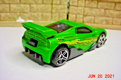 Hot Wheels MS-T Suzuka Green Met 1/64 j132 - Bild 3 von 6