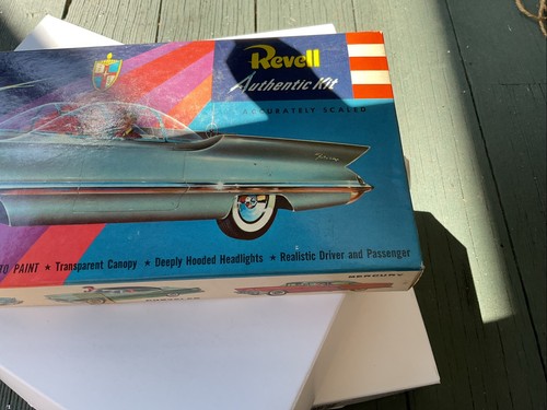 Revell 1956 ORIGINALAUSGABE Lincoln Futura gebauter Modellbausatz unvollständig gebauter Karton - Bild 3 von 22