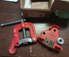 Ridgid #21 - Bench Yoke Pipe Vise, 1/8"-2" pipe holding clamp. New/Never Used
