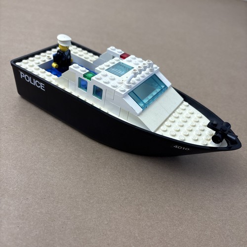 Lego 4010 Police Rescue Boat Incomplete - Picture 1 of 6