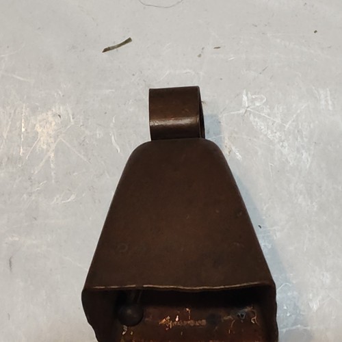 VINTAGE COPPER FINISH COW BELL - Picture 4 of 5