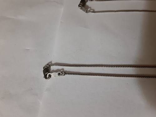 lot of 2 Sterling Silver Box Chain Necklaces 20 Inch .925 1.4 g ea - Picture 5 of 5