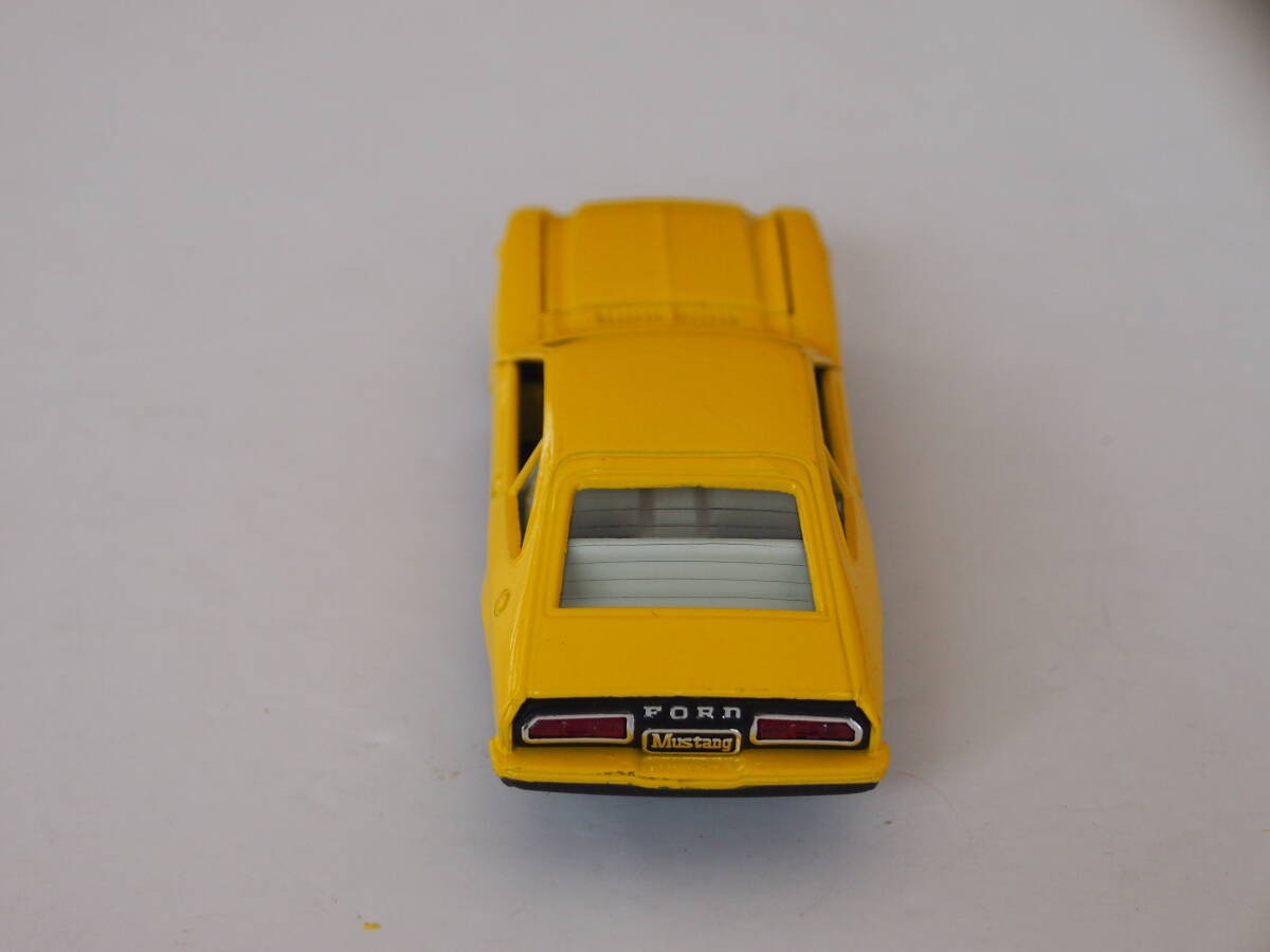 Picture 4 of 6