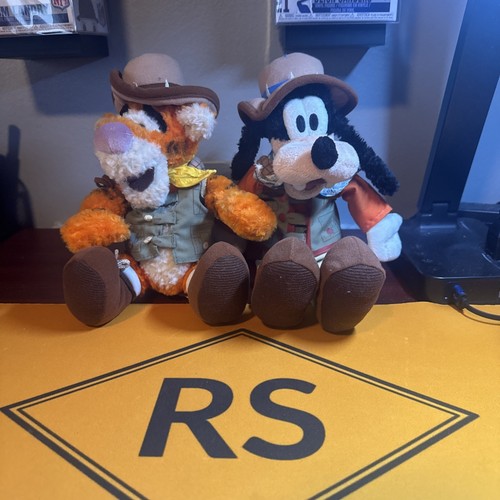 Disneyland Safari/Explorer Goofy And Tiger 12" Plush Vintage - Picture 1 of 6