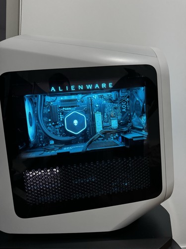 Alienware Aurora R15 – i9-13900KF – RTX 4090 – 64GB DDR5 – 2TB SSD Gaming PC - Bild 2 von 8