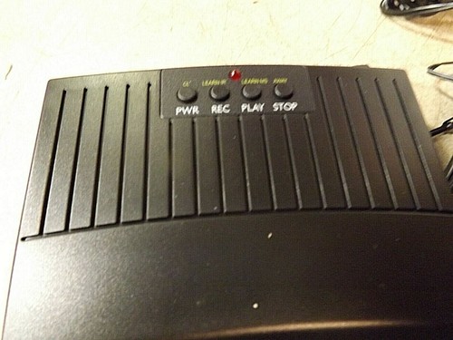 X10 UX23A-C WHOLE HOUSE VCR CONTROLLER - Picture 2 of 8