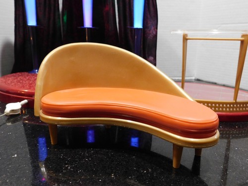 My Scene NIGHT ON THE TOWN The Sound Lounge Playset  DJ Rave Bratz Monster High - Picture 4 of 12