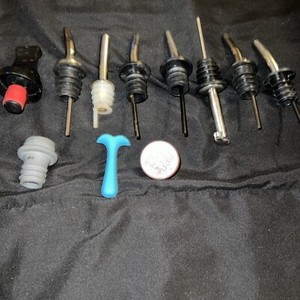 Lot of 11 Wine Liquor Spirit Pourer Flow Bottle Spout Stopper