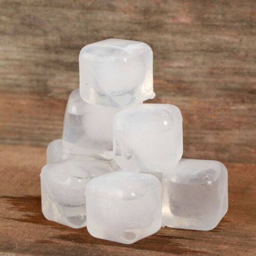 Kikkerland Reusable Square Clear Ice Cubes - Set of 30 - Picture 3 of 5
