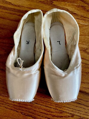 Pre-owned Bloch Adult 
