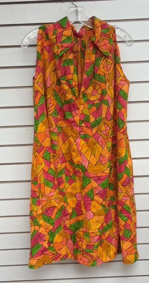 Vestido Hawaiano Hawaiano Geométrico Brillante Mangas Cuello Alto Saco Hawaiano De Colección Foto 3 de 4