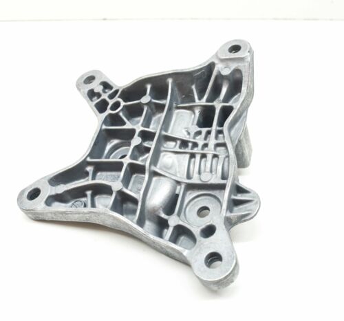 NEW AUDI Q7 4M GEARBOX MOUNT BRACKET 4M0399115P - Picture 3 of 7