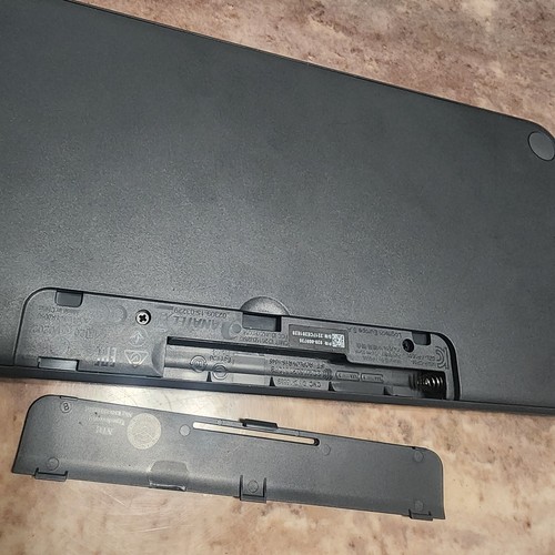 Logitech K380 Multi-Device Ultra-Thin Wireless Bluetooth Keyboard - Gently USED - Picture 9 of 11