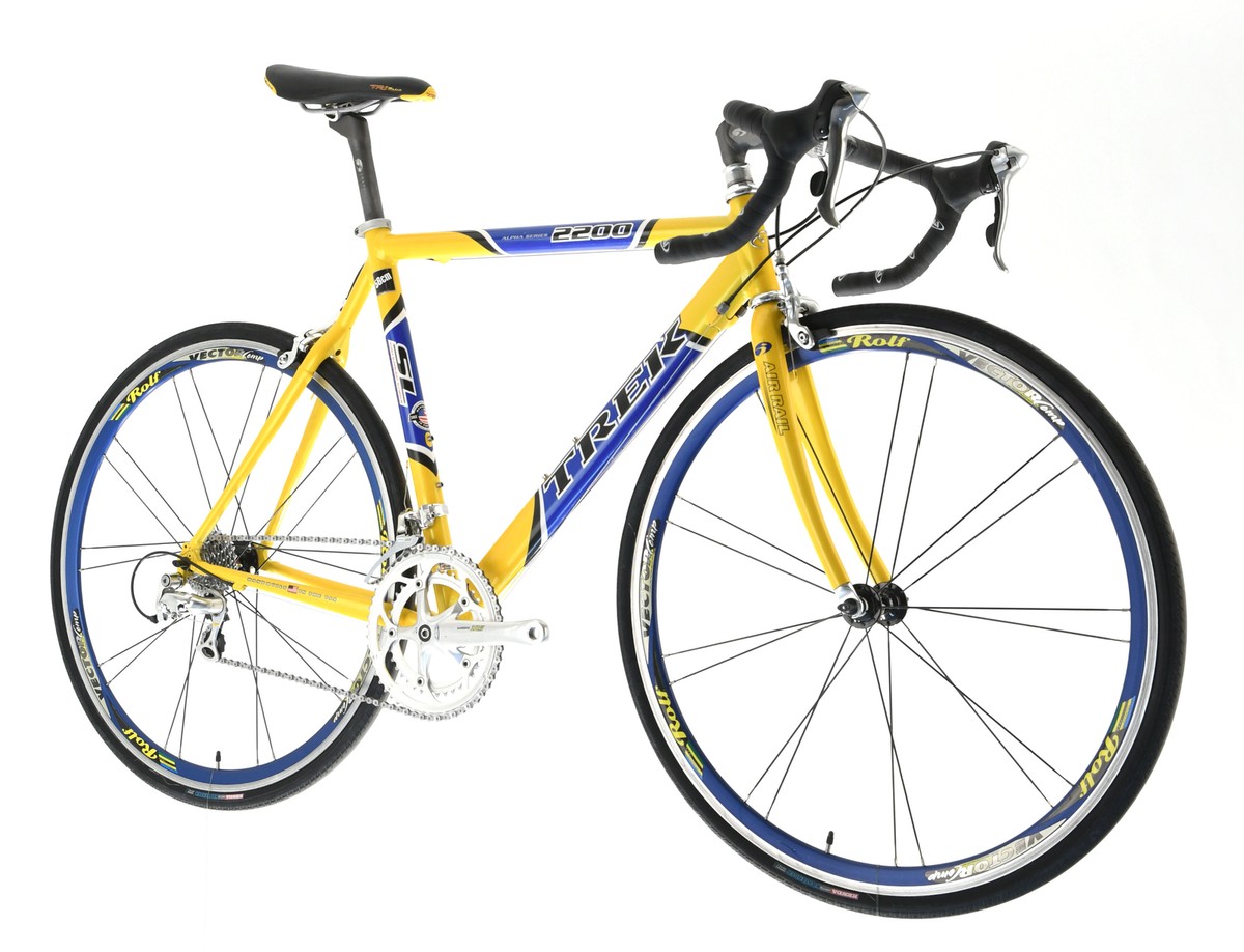 Vintage 2001 TREK 2200 USA Made Aluminum Road Bike Shimano 105 9-Speed Rolf 56cm Vintage 2001 TREK 2200 USA Made Aluminum Road Bike Shimano 105 9-Speed Rolf 56cm