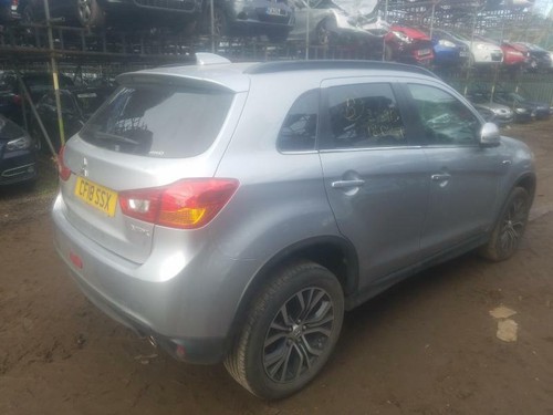 MITSUBISHI ASX 4 2018 2.3 DIESEL ZERBRECHUNGSERSATZTEILE RADMUTTER - Bild 8 von 8