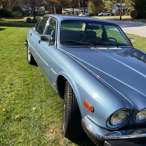 1987 Jaguar XJ6 - Picture 2 of 20