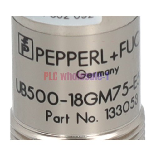 1PZ NUOVO Pepperl+Fuchs UB500-18GM75-E5-V15 Sensore Ultrasuoni Consegna Rapida#· - Foto 4 di 5