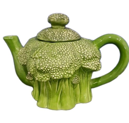 Vtg CS BROCCOLI Designed Teapot Ceramic Kitsch Unique & Rare Small Svc For One - Picture 1 of 14