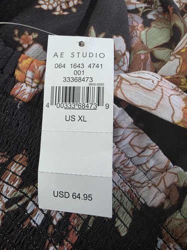 American Eagle Floral Maxi Dress. NWT. Size XL in women's. - Picture 3 of 7