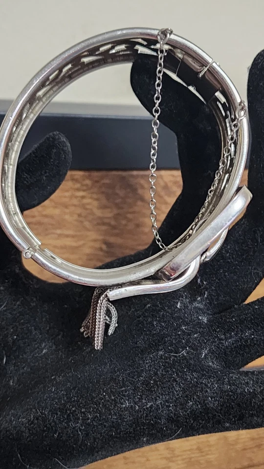 Brazalete Vanessa Mooney Grueso Plata Foto 3 de 3