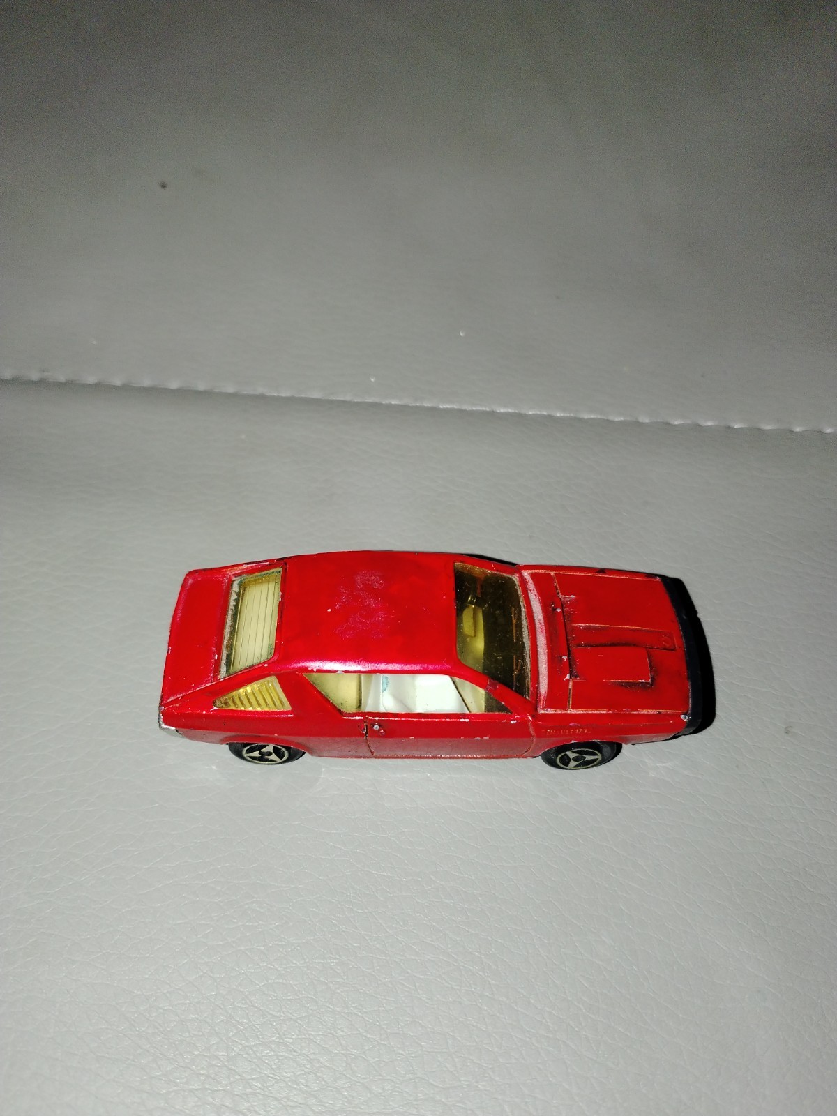 Picture 2 of 5