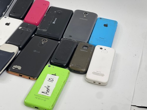 Job Lot of 20 Mobile Phones Faulty / For Spares or Repairs - Picture 23 of 23