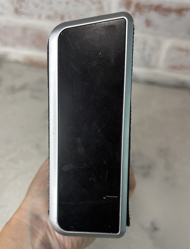 Bose SoundLink 404600 schwarz tragbarer drahtloser Bluetooth Lautsprecher LESEN schaltet sich ein - Bild 9 von 10