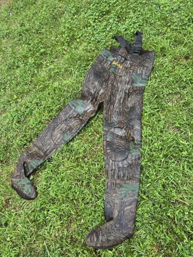 Cabelas Realtree Camo Waterproof Footed Chest Fishing Bib Wader M L Neoprene - Picture 4 of 23
