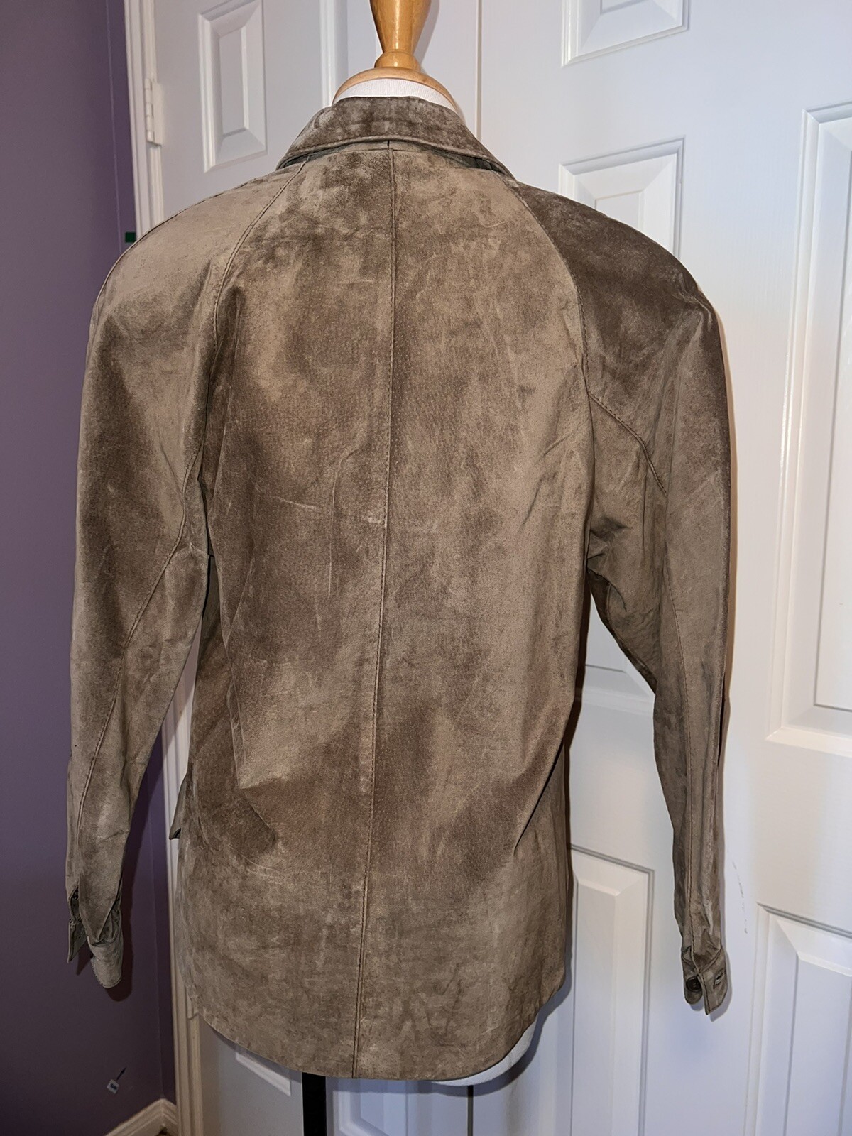 Picture 2 of 6