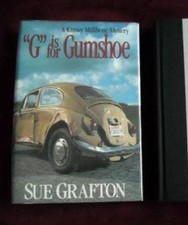 Sue Grafton - "G" IS FOR GUMSHOE - First Edition