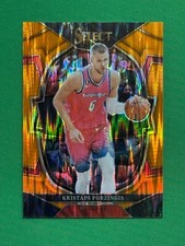 2022-23 Panini Select Orange Flash Prizms Parallel #4 Kristaps Porzingis