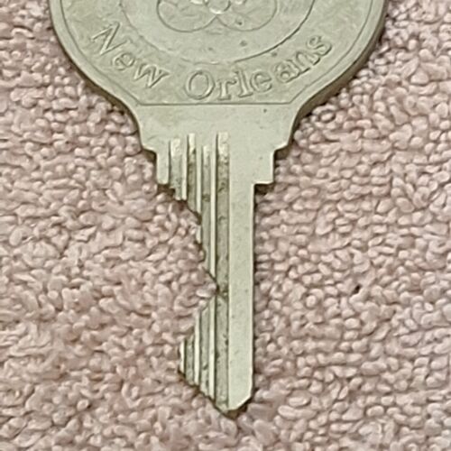 Vintage Hyatt Regency Hotel New Orleans Louisiana Room Key # 2622. - Picture 4 of 7