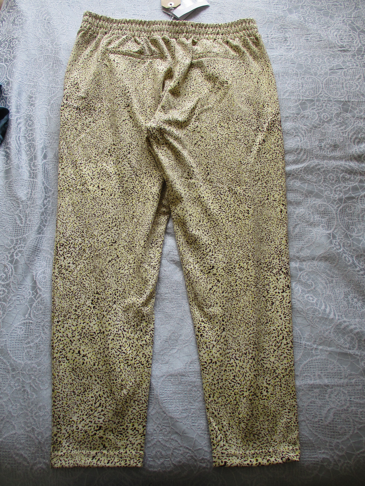 Picture 4 of 10